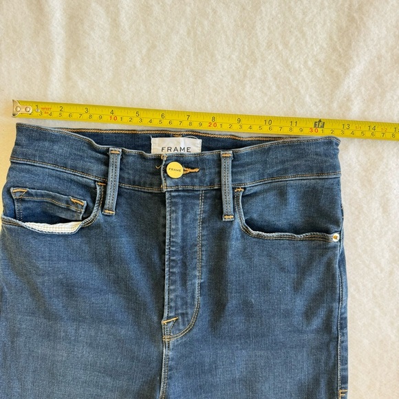 FRAME Ali High Rise Cigarette Skinny Jeans Size 26 - Picture 8 of 8